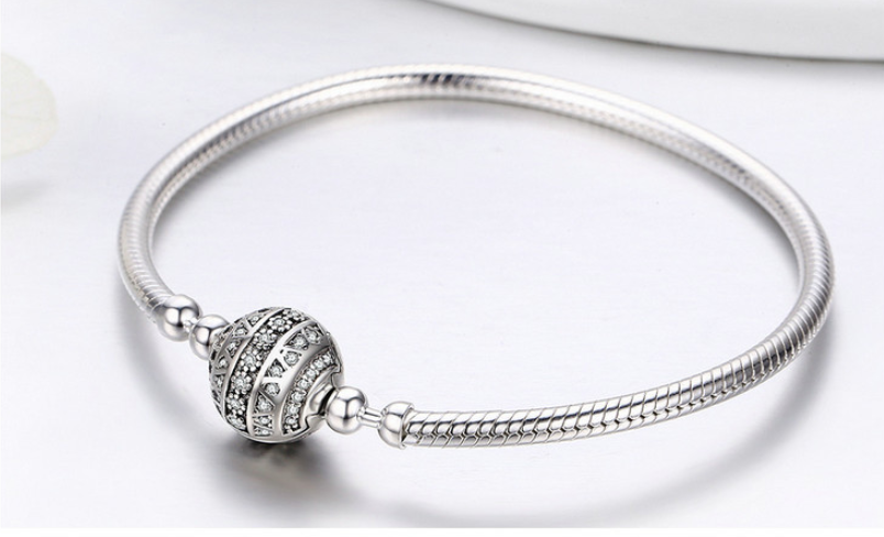 Bracelet, Bangle, and Wristband Collection